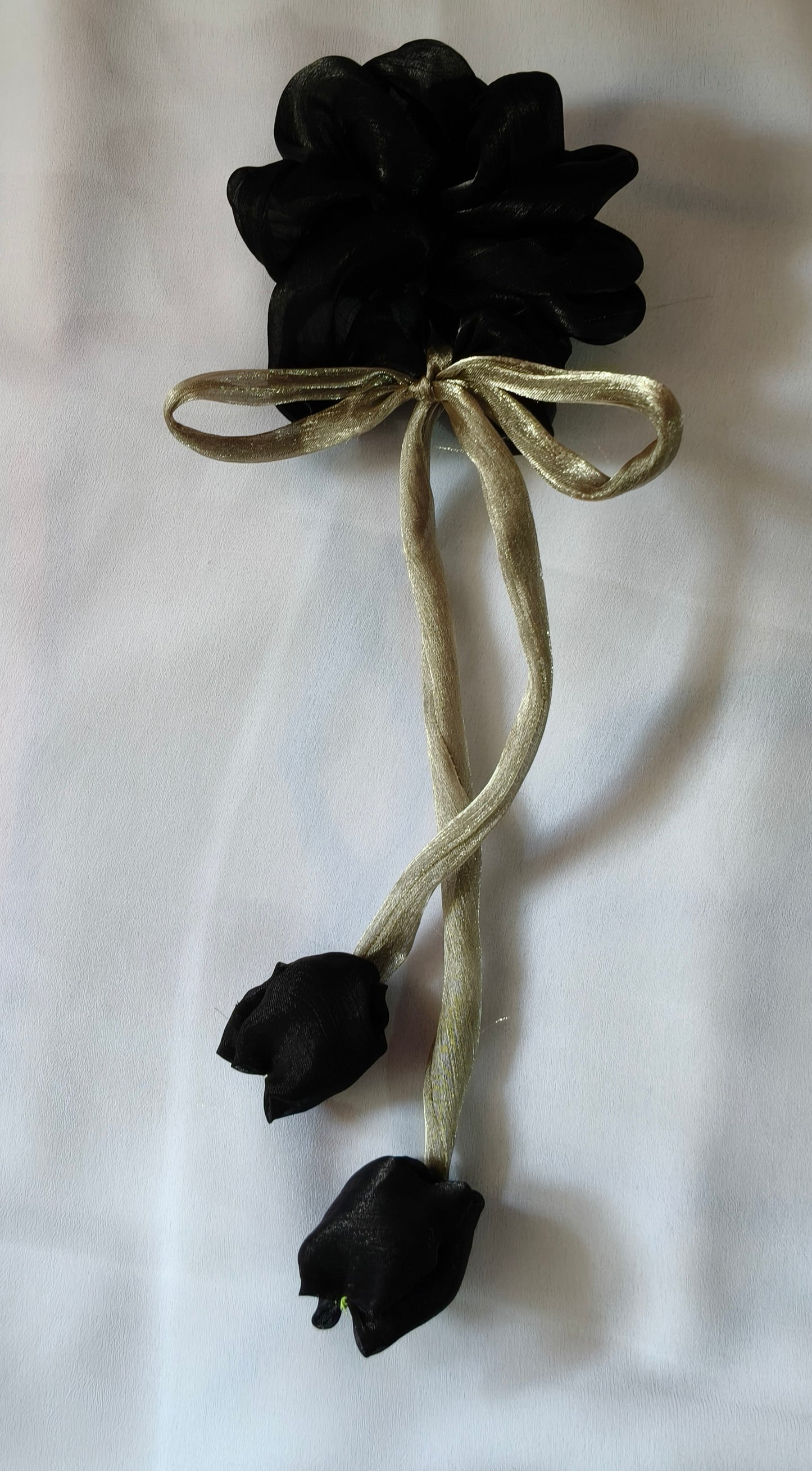 Organza silky tulip scrunchies